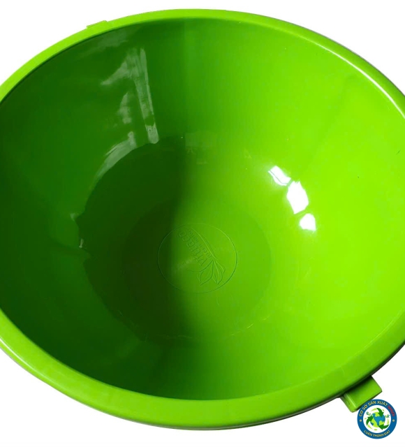  THAU NHỰA TRÒN RẢI PHÂN CÓ GÂN